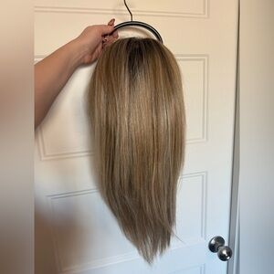 Raquel Welch Mesmerized | HF Synthetic Lace Front Wig (Hand-Tied) - RL16/21SS